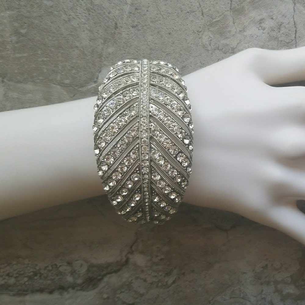 Rhinestone Silver Leaf Bangle Statement Bracelet - image 4